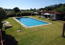 Portugal Minho Viana do Castelo Barroselas Casa Santa Margarida villa accommodation swimming pool